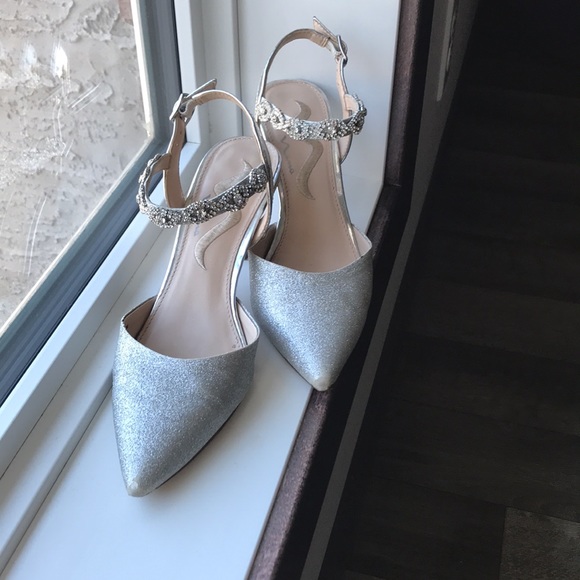 Nina Pointed Toe Sparkly Metallic Silver Heels - Picture 2 of 11
